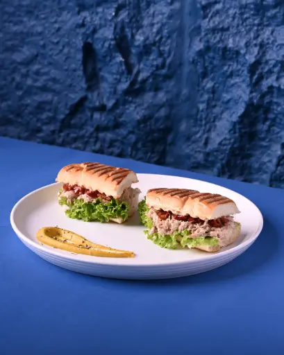 tuna sandwich